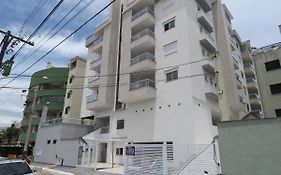 Apartamento novo Tenório Praia Grande vista praia com piscina